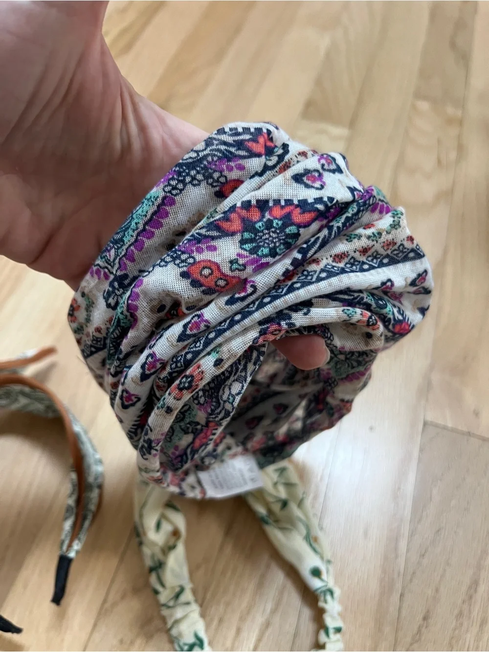 Headband Lot of 3 Paisley Bow Daisy Floral Hair‎ Accessory